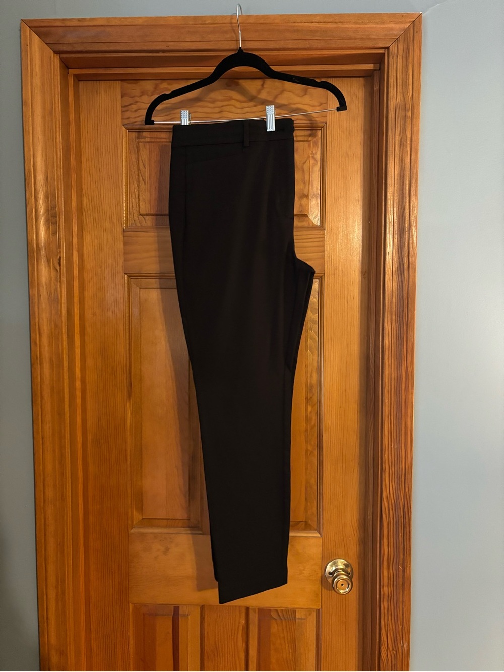 LOFT Black Sutton Skinny Dress Pants - Tailored Workwear